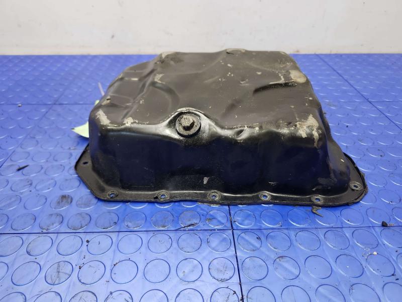 2016 Chrysler 200 Oil Pan