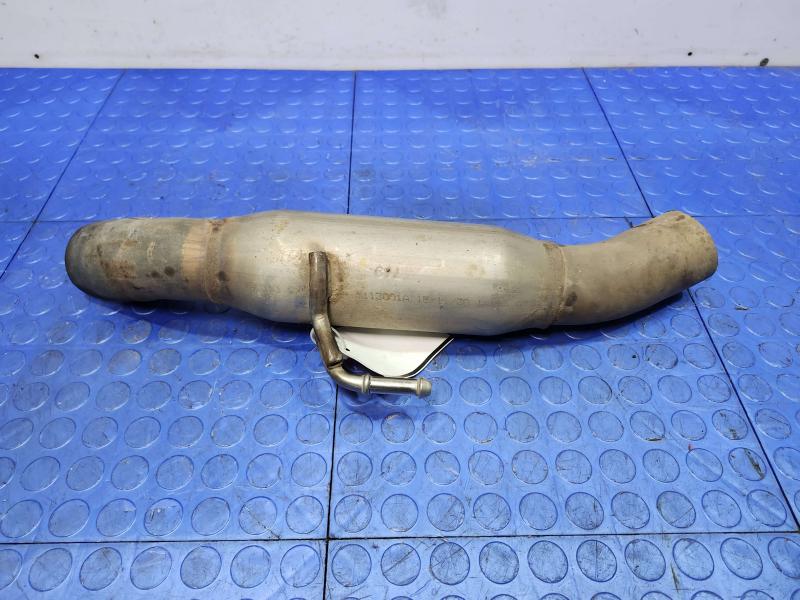 2016 Kia Sedona Muffler
