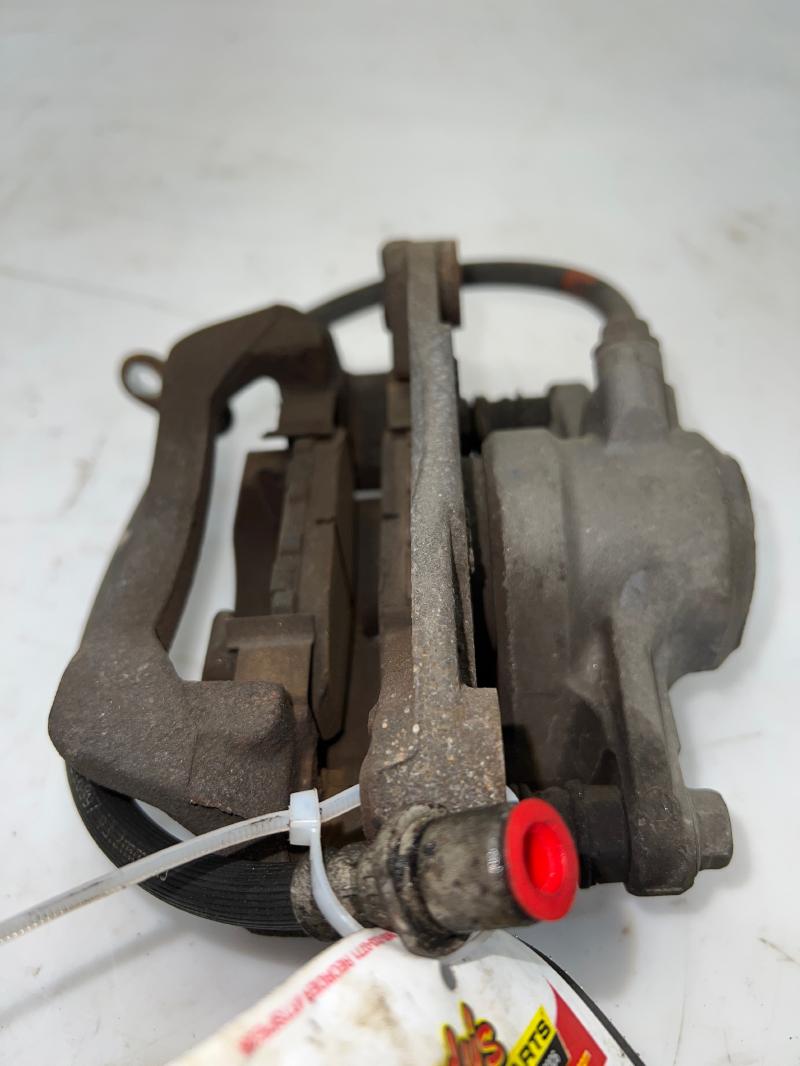 2016 Subaru Forester Caliper