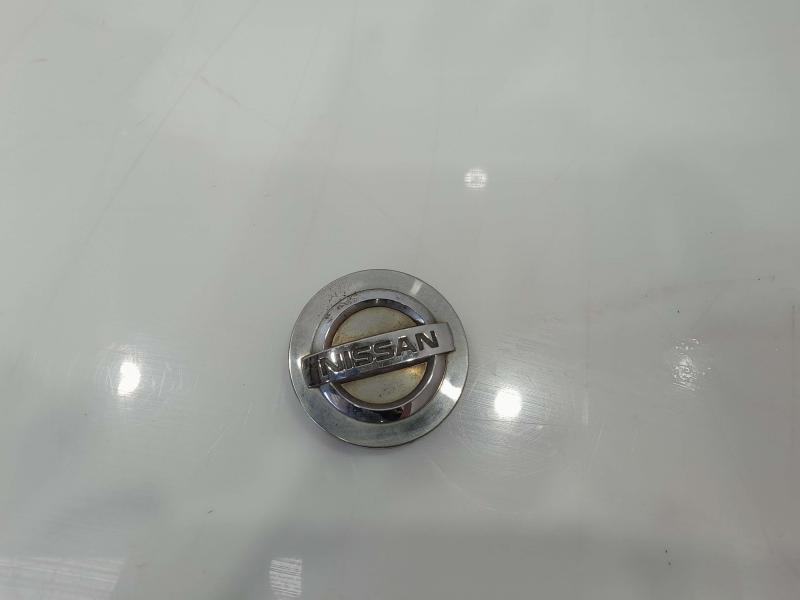 2016 Nissan Maxima Center Cap