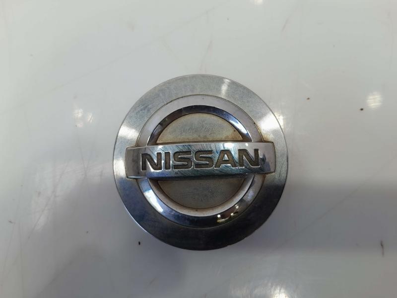 2016 Nissan Maxima Center Cap