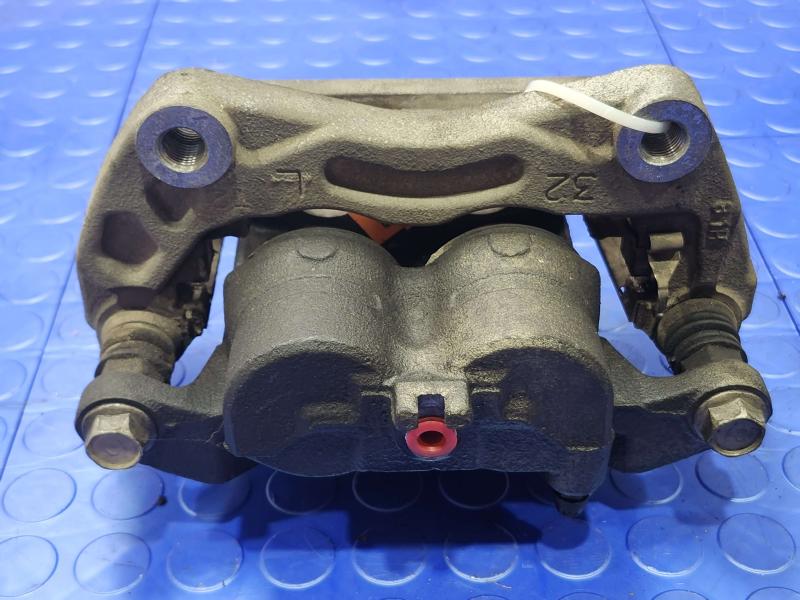 2013 Infiniti FX35 Caliper