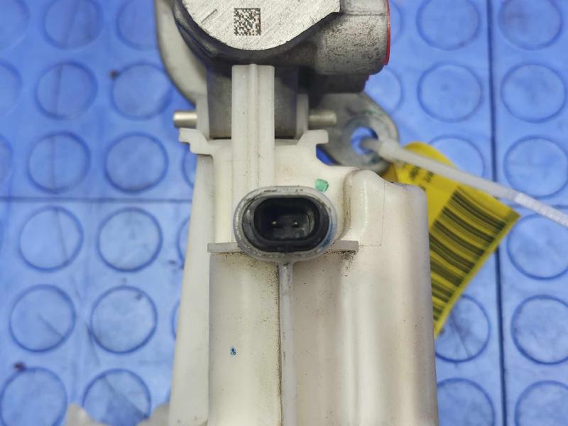 2018-2023 Jeep Compass Brake Master Cylinder Assembly Genuine OEM 68347156AE