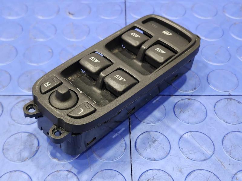 2012 Volvo XC60 Door Switch Front