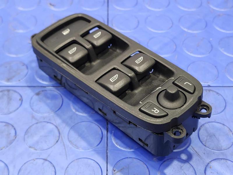 2012 Volvo XC60 Door Switch Front