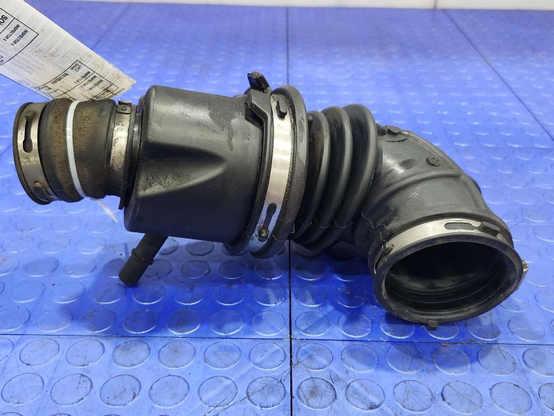 2016 Cadillac ATS Air Intake Tube/Resonator