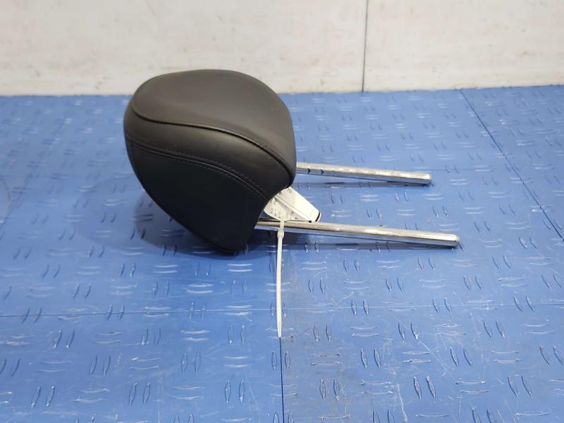 2012 Audi TT Headrest