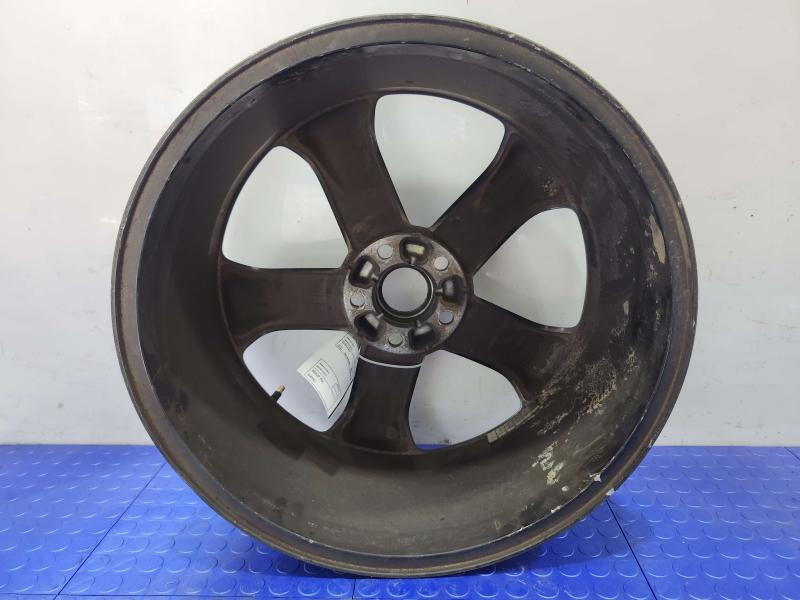 2014 Dodge Challenger Wheel