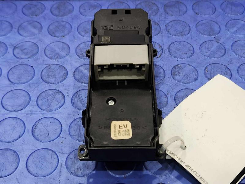 2016 Honda Civic Door Switch Front