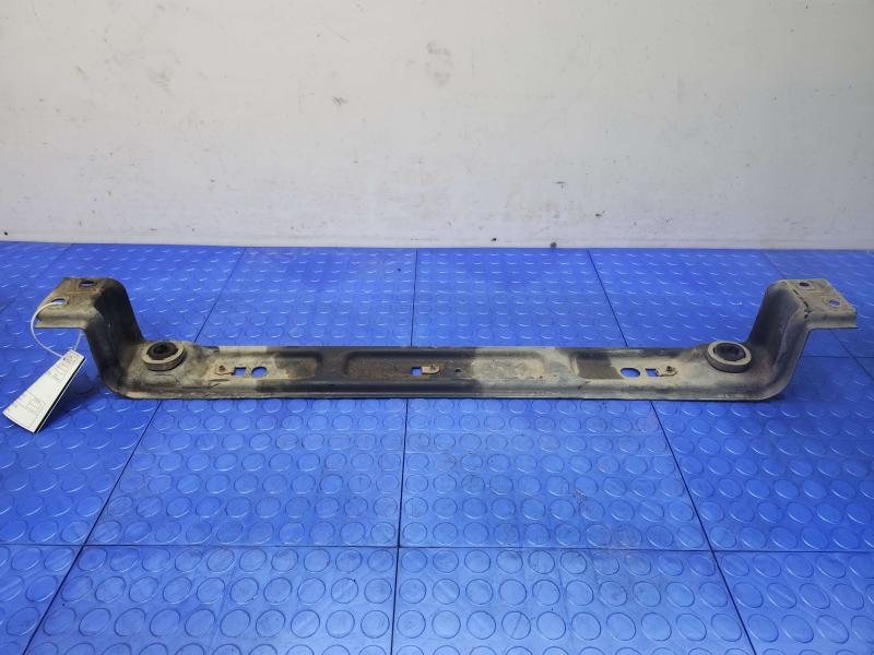 2003 Lincoln Town Car Radiator Support