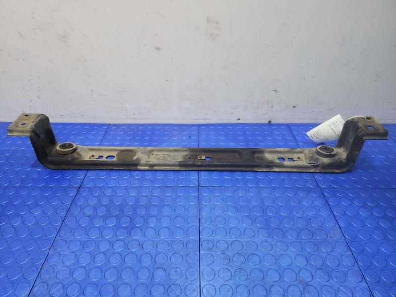 2003 Lincoln Town Car Radiator Support