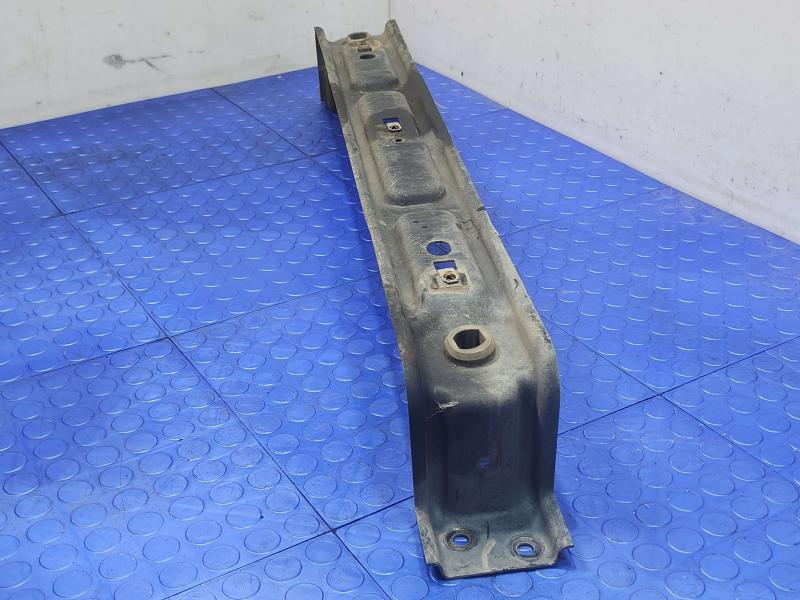 2003 Lincoln Town Car Radiator Support