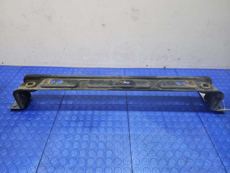 2003 Lincoln Town Car Radiator Support