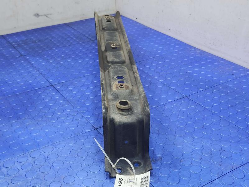 2003 Lincoln Town Car Radiator Support