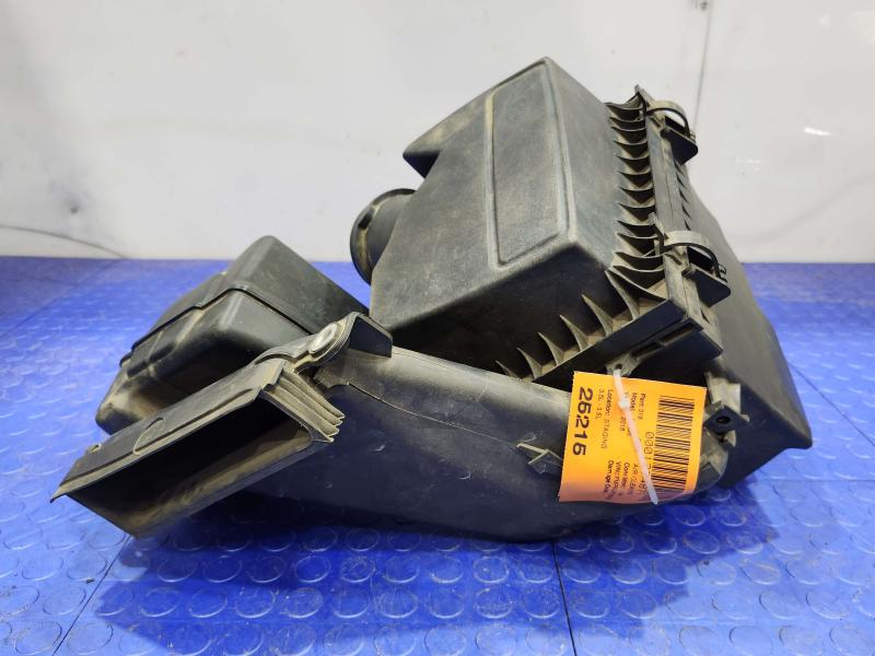 2016 Ford Edge Air Cleaner
