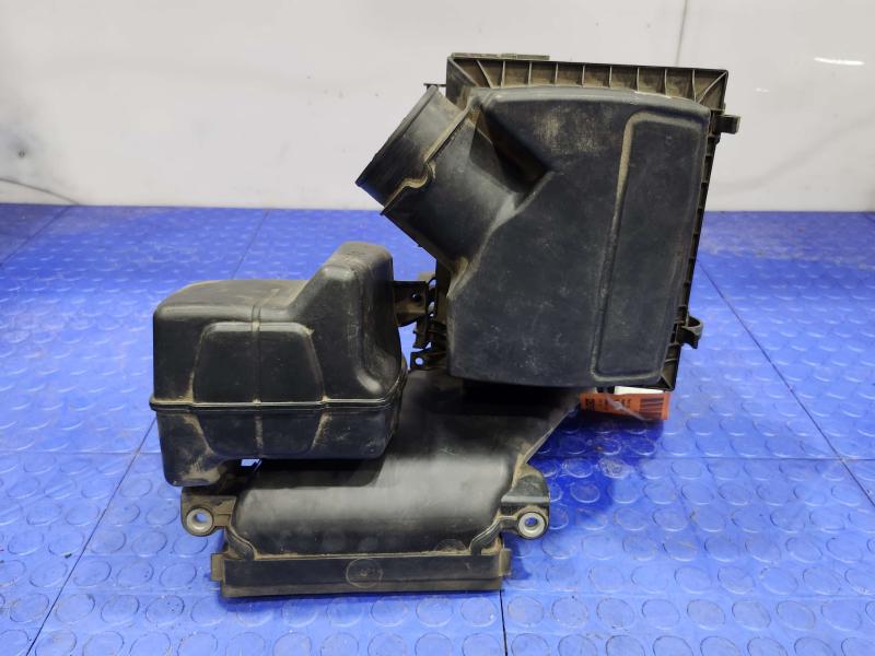 2016 Ford Edge Air Cleaner