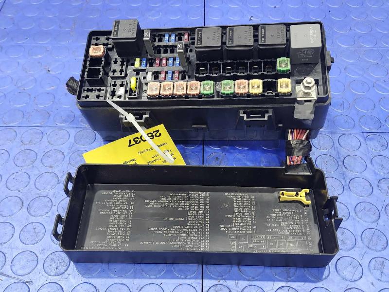 2013 Dodge Charger Unified Body Wiring Fuse Box Junction Block OEM 68155288AB