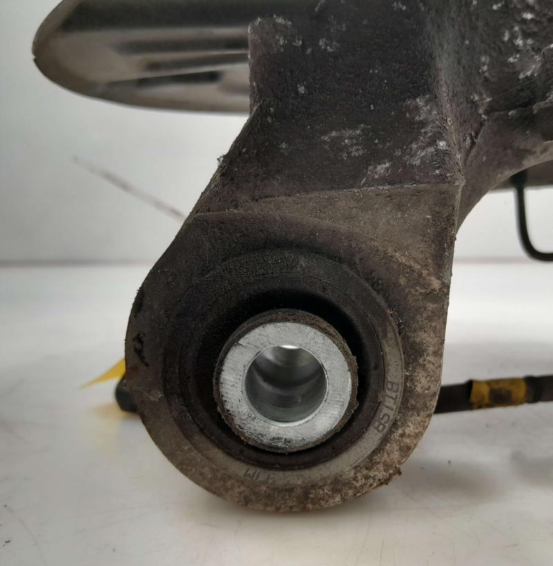 2015 2016 Ford Fusion Rear Spindle Knuckle w/ Hub FWD LH Driver Side OEM DG9Z5B759B