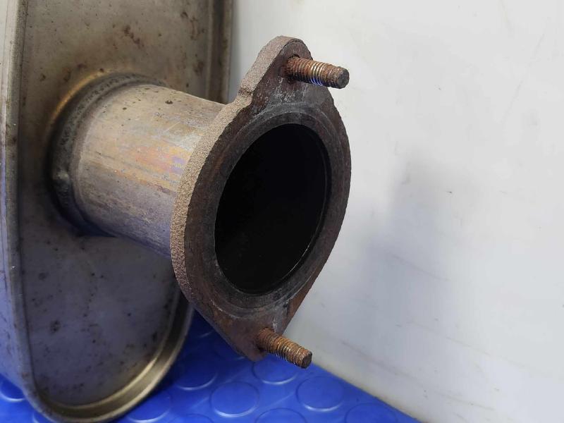 2017-2025 Volvo S90 2.0L Front Exhaust Muffler Genuine OEM 31478412
