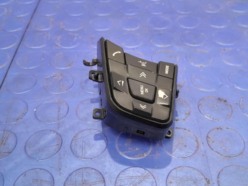 2018 Jaguar XE Combination Switch