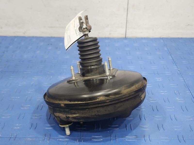 2013 Toyota Yaris Power Brake Booster
