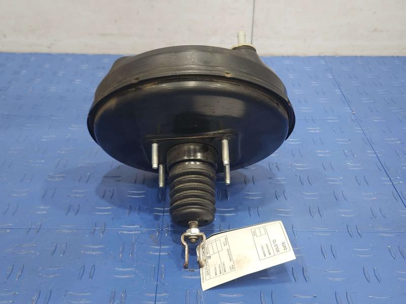 2013 Toyota Yaris Power Brake Booster