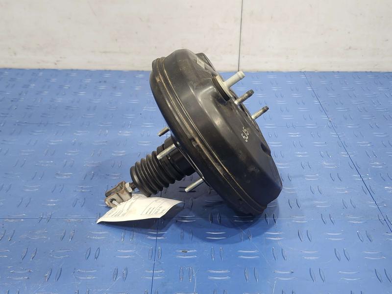 2013 Toyota Yaris Power Brake Booster