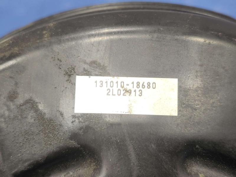 2013 Toyota Yaris Power Brake Booster