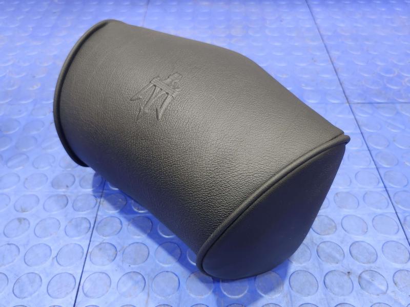 2011 Maserati Quattroporte Headrest