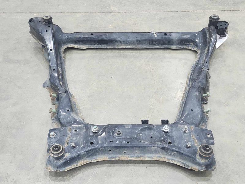 2015 Nissan Rogue Crossmember/Cradle/Undercarria