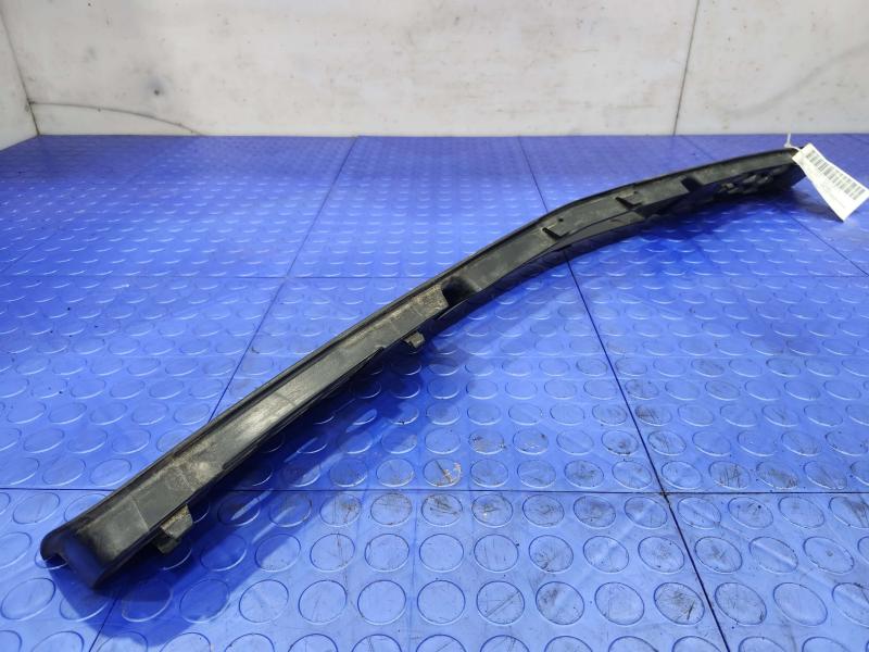 2006 Ford Mustang Grille