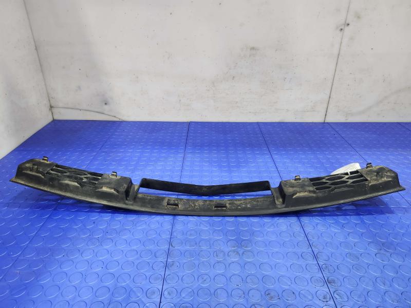 2006 Ford Mustang Grille