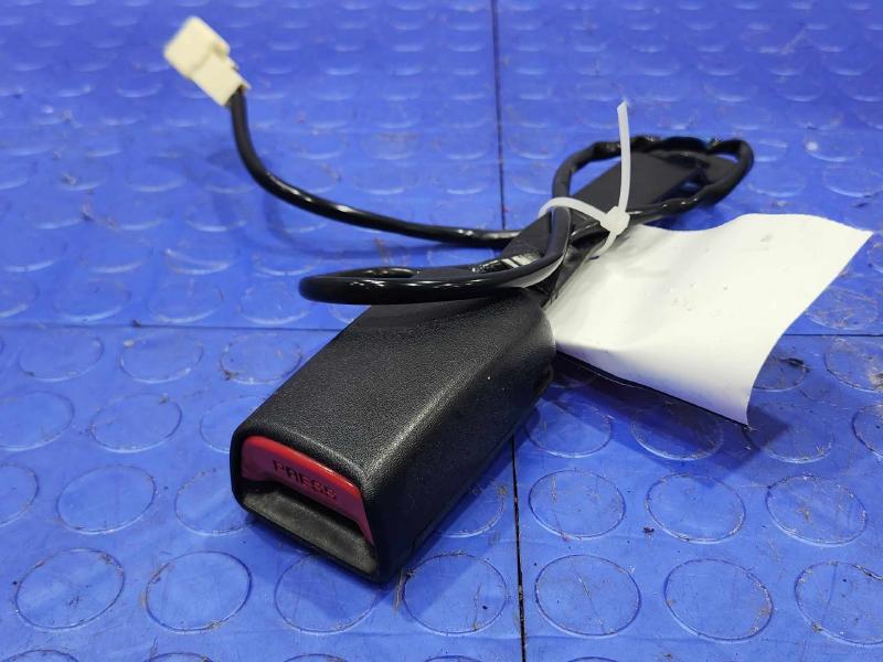 2015 Subaru Forester Front Seat Belt