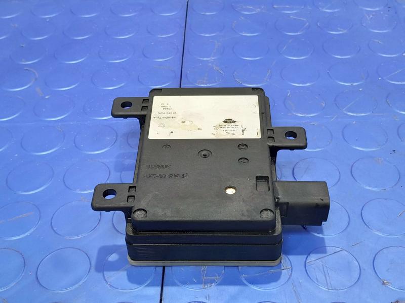 2017 Jaguar XE Radar Blind Spot Alert Control Module Genuine OEM FK7214F152AC