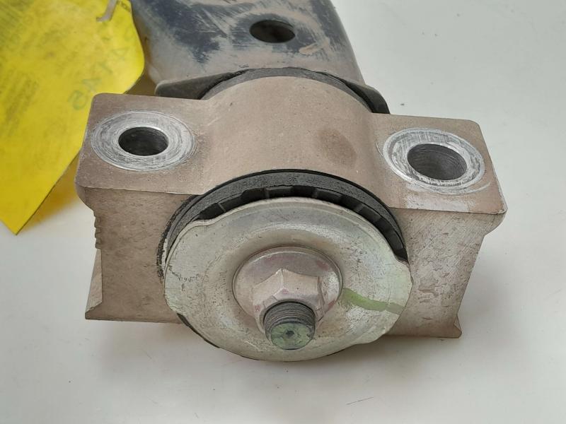 2016 Subaru Legacy Lower Control Arm Front