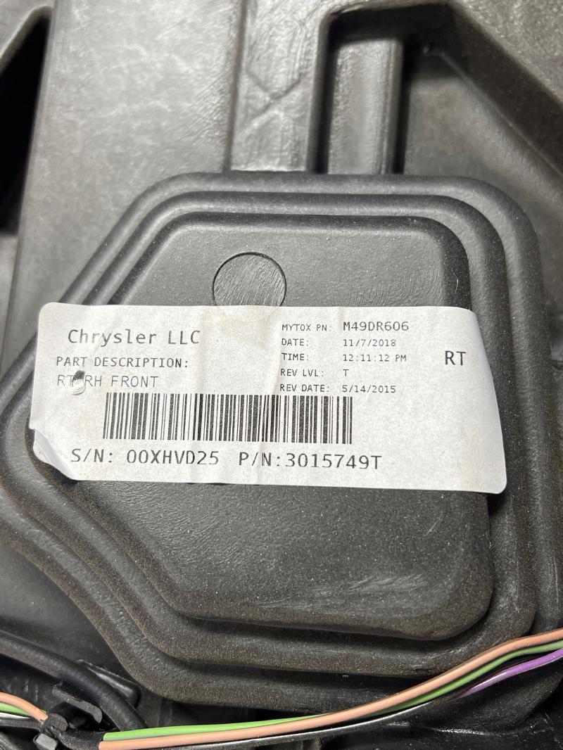 2019 Dodge Grand Caravan Front Door Regulator
