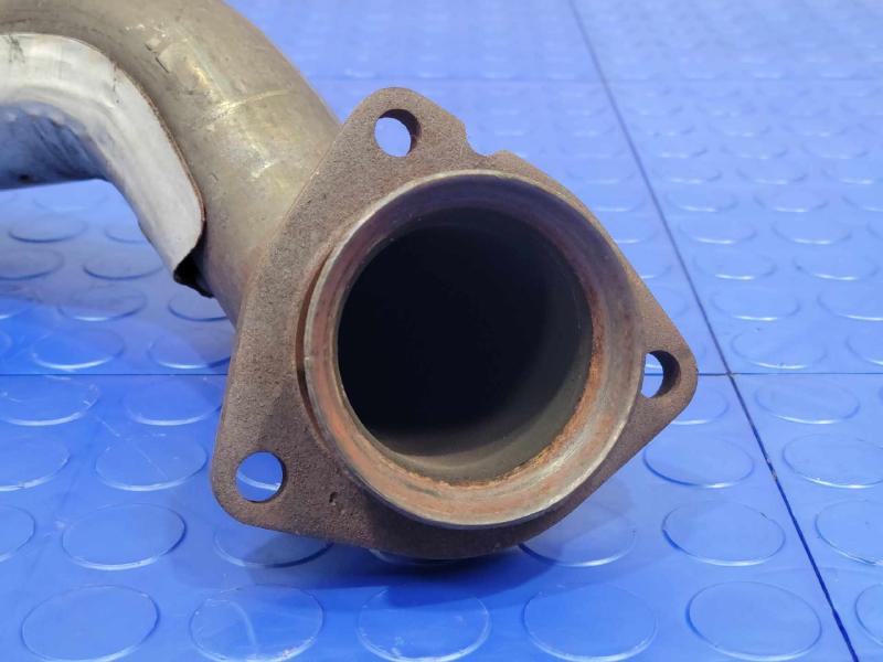 2011 Chevrolet Impala Exhaust Cross Over Pipe