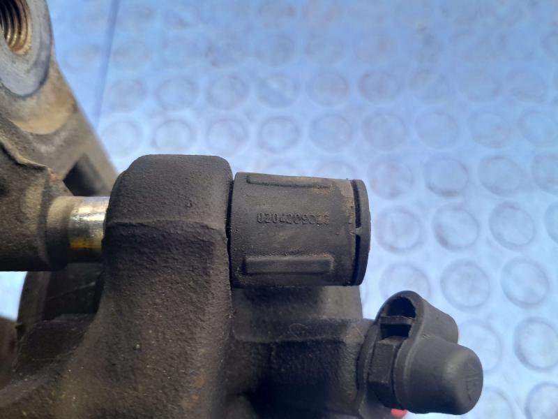 2015 BMW 328i Caliper