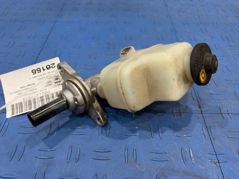 2007 Toyota RAV4 Master Cylinder