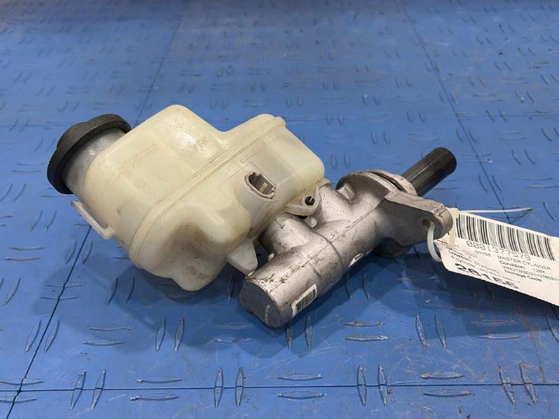 2007 Toyota RAV4 Master Cylinder