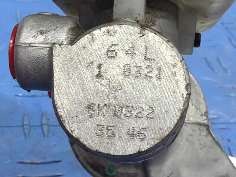 2007 Toyota RAV4 Master Cylinder