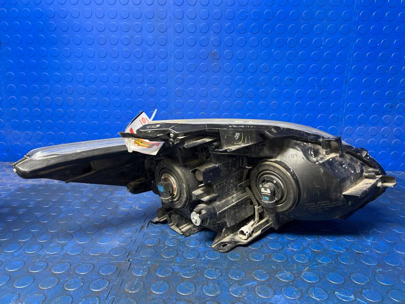 2010 Toyota Prius Headlamp Assembly