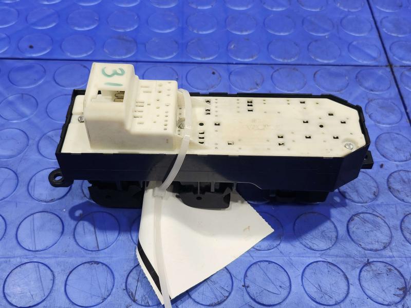 2007 Toyota Tundra Door Switch Front