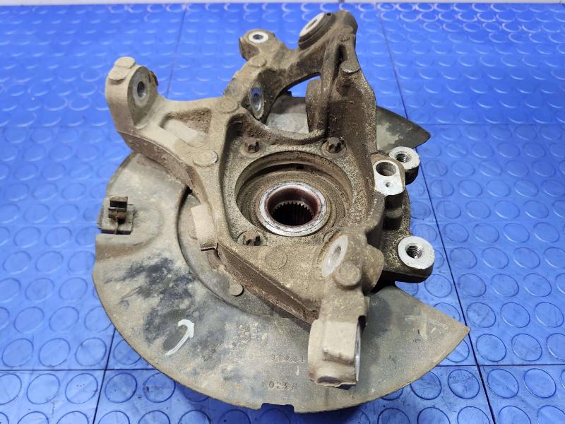 2014 Chrysler 300 Rear Knuckle/Stub Axle