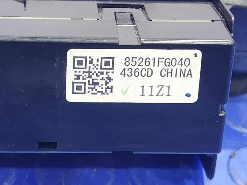 2012 Subaru Impreza Info-Gps-Tv Screen