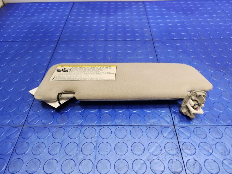 2010 Toyota Prius Sun Visor