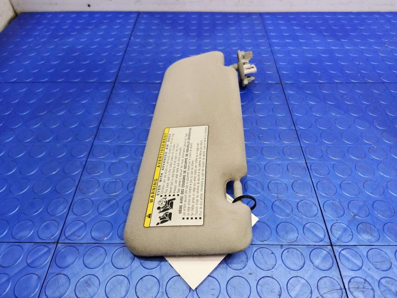 2010 Toyota Prius Sun Visor