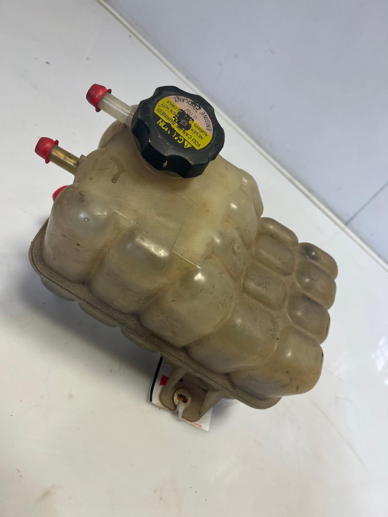 2000 Chevrolet Silverado 1500 Coolant Recovery Bottle