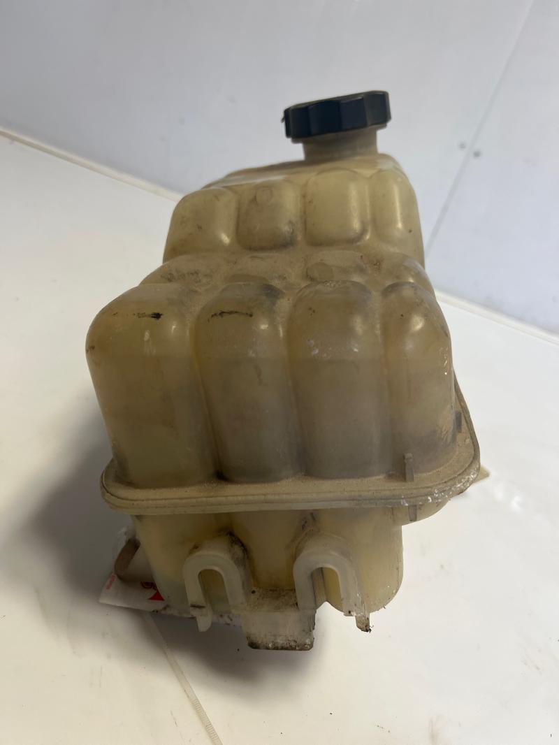 2000 Chevrolet Silverado 1500 Coolant Recovery Bottle