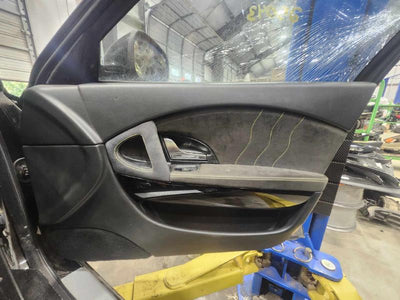 2011 Maserati Quattroporte Front Door Trim Panel
